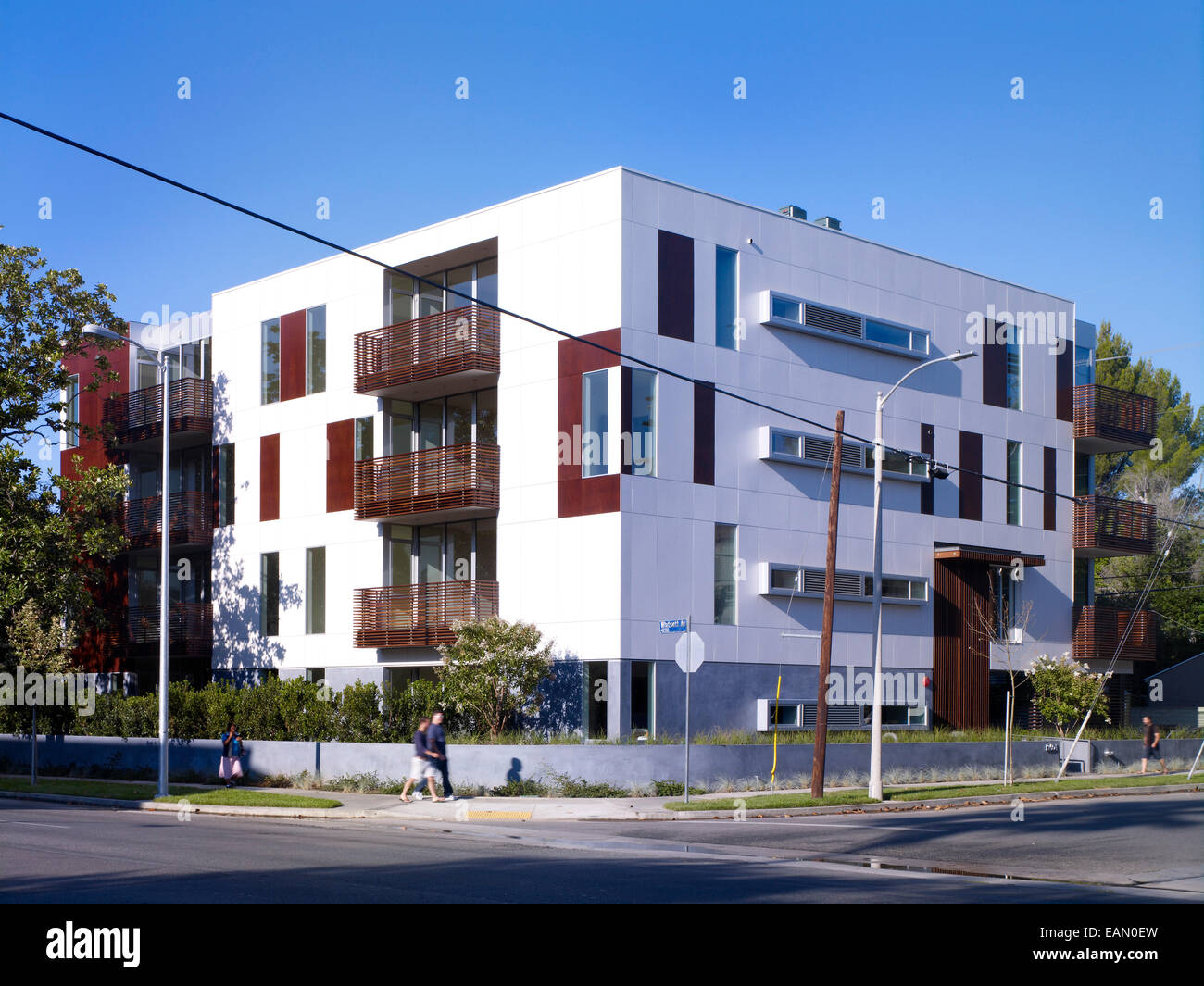 Exterior of Woodbridge 12 Condominiums, Studio City, Southern California, USA Stock Photo