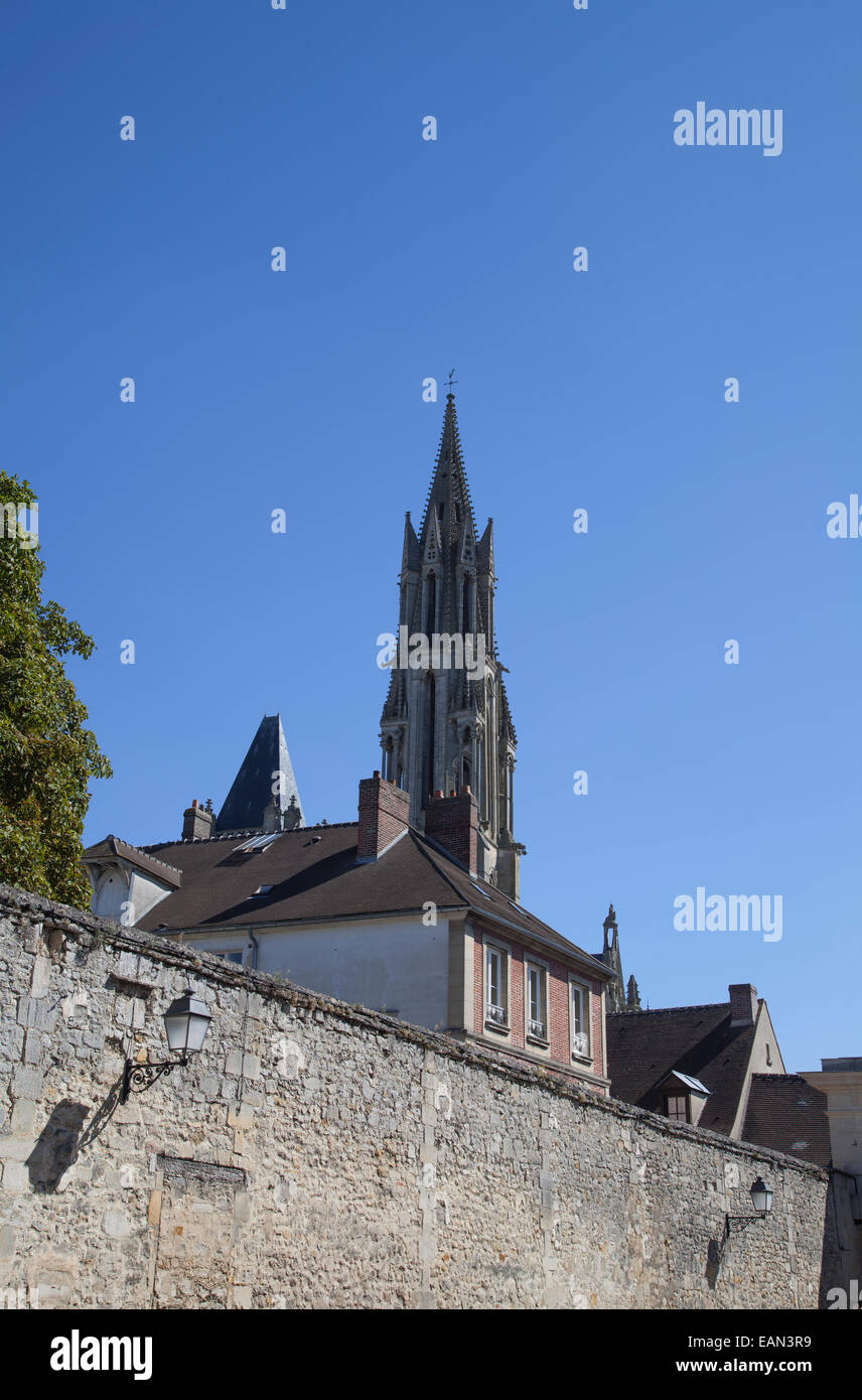 Senlis cathedrale hires stock photography and images Alamy