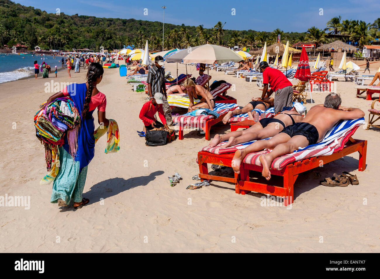 India goa baga beach tourists hi-res stock photography and images - Alamy