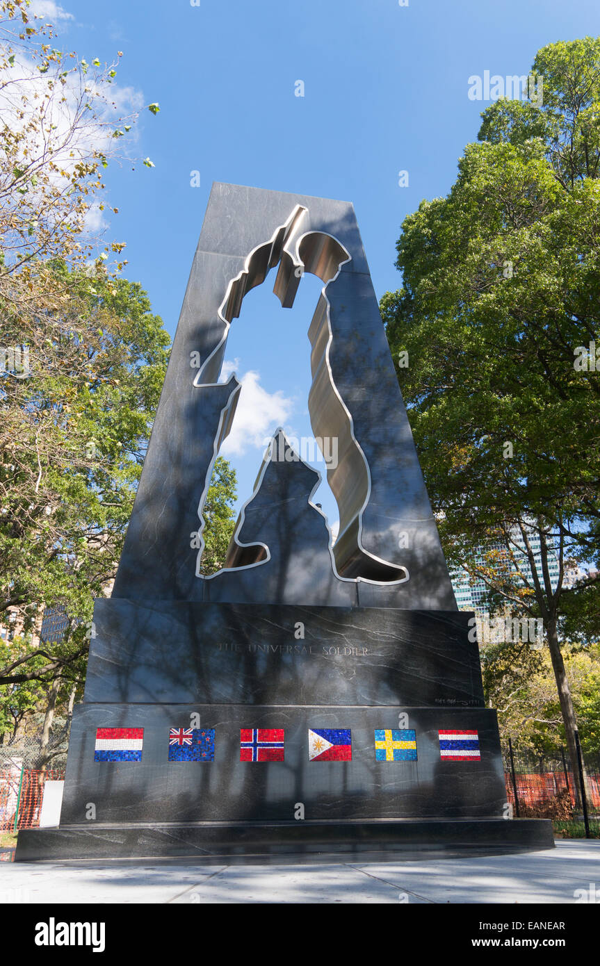 Korean war memorial the Universal Soldier in Battery Park, Manhattan, New York, USA Stock Photo