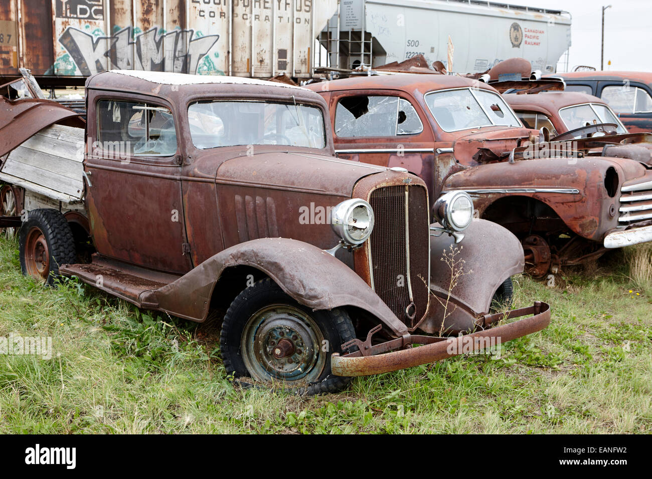Ford junkyard hi res stock photography and images Alamy