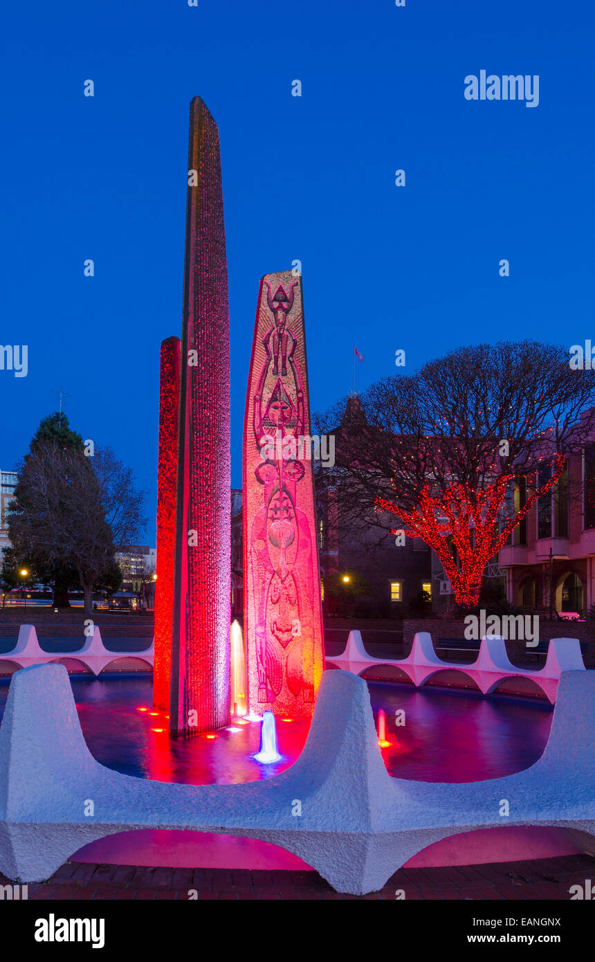 Victoria square fountain hires stock photography and images Alamy