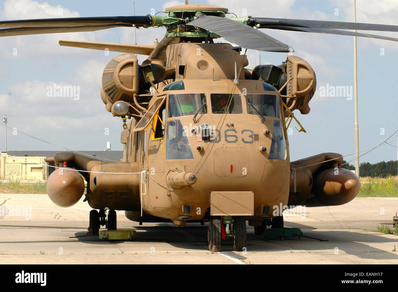 Israeli Air Force CH-53 Yasur 2025 helicopter at Tel Nof Air Base Stock Photo ...1300 x 954