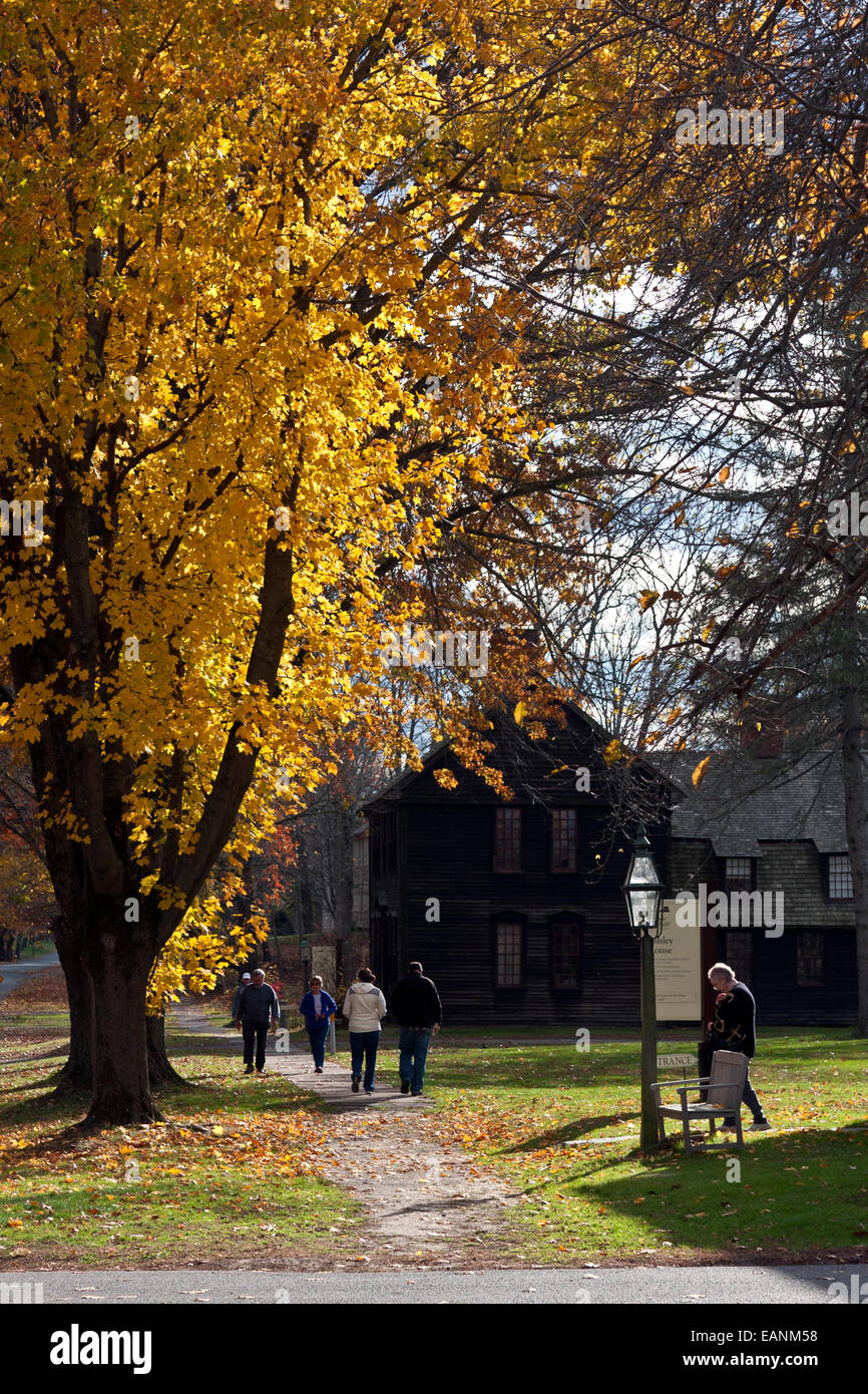 Deerfield, Massachusetts, Historic Deerfield, Old Deerfield, street