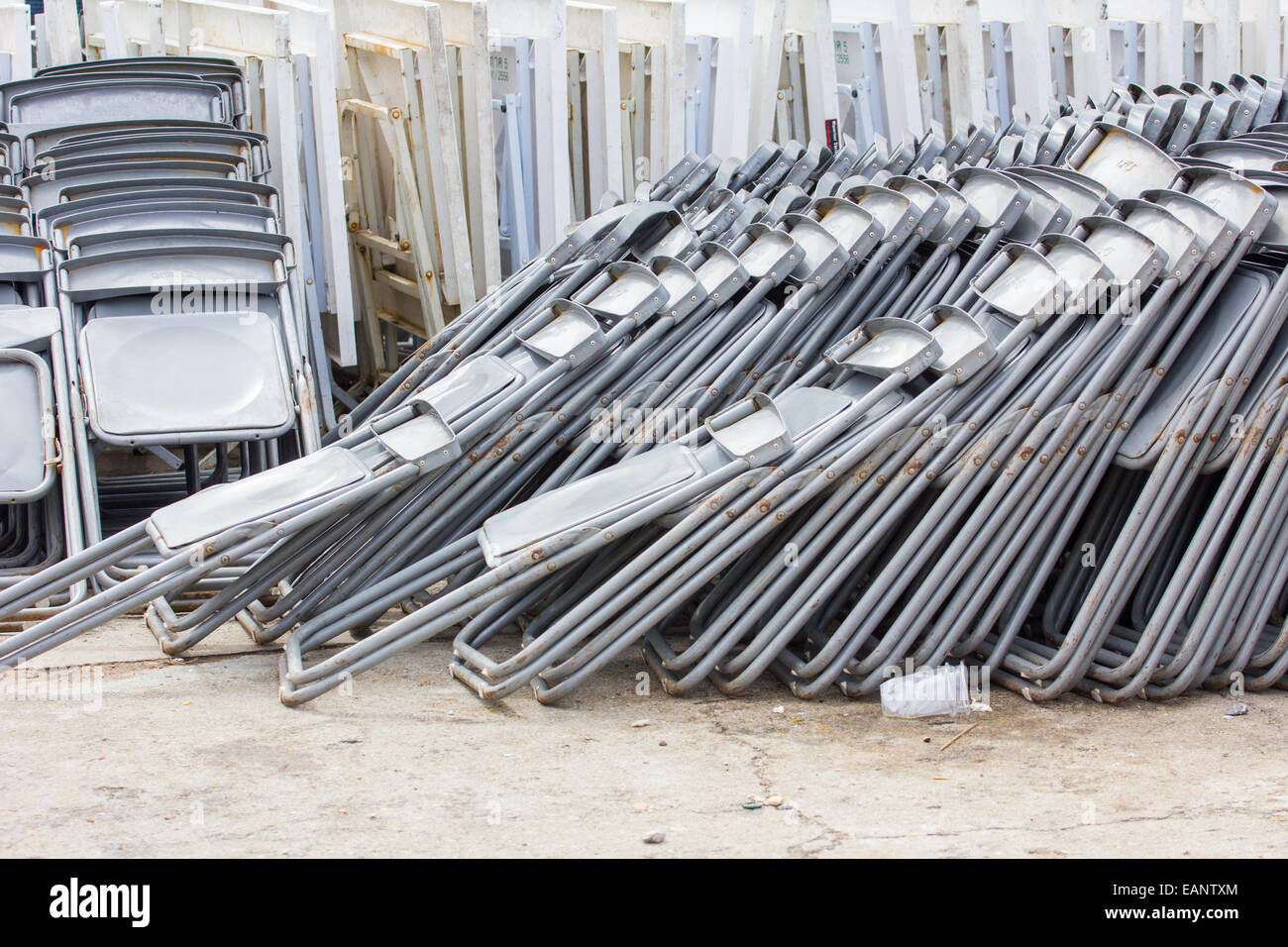 Sitting Folding Chairs High Resolution Stock Photography and Images - Alamy