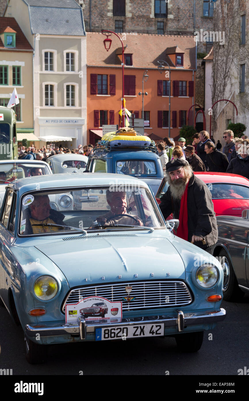 Reconstitution du " Grand embouteillage de Lapalisse " sur la RN 7