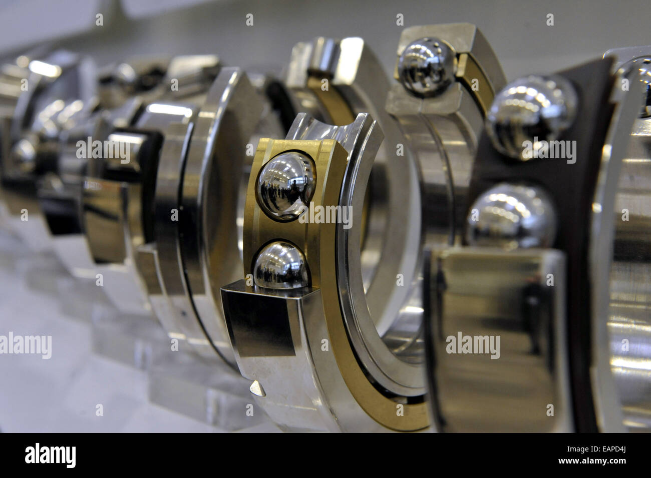Central lubrication hires stock photography and images Alamy