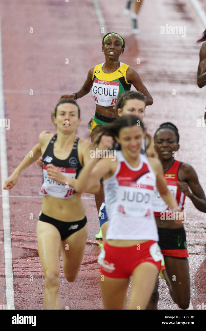 Natoya GOULE of Jamaica in the athletics in the womens 800 metres semi-finals at Hampden Park, in the 2014 Commonwealth games Stock Photo