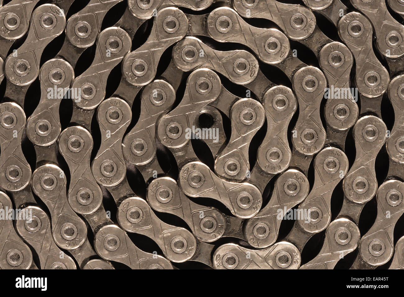 movable steel iron bush outer inner roller chain plate with shiny links