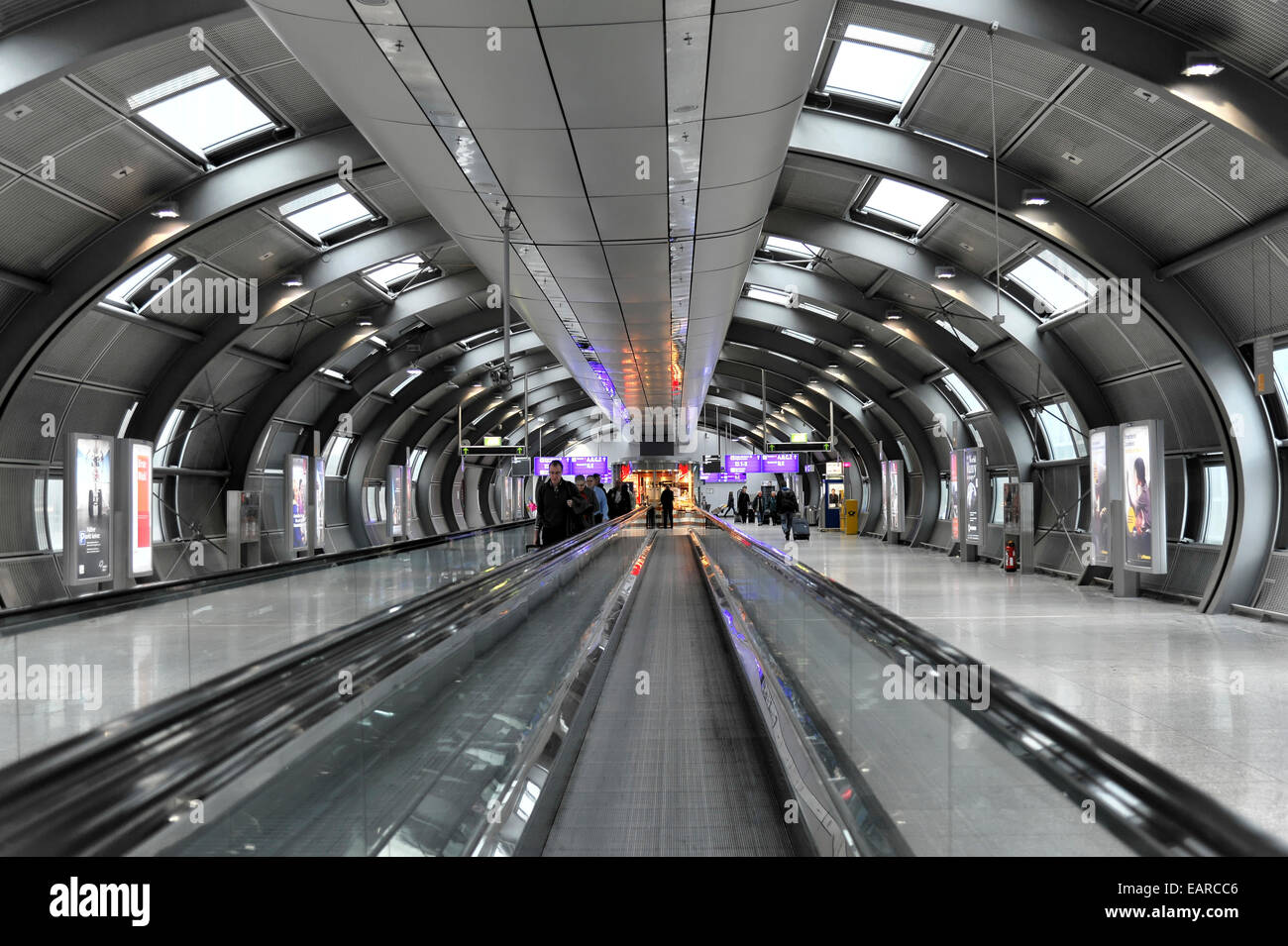 Travelators connecting the terminal buildings, Frankfurt Airport, Frankfurt am Main, Hesse, Germany Stock Photo