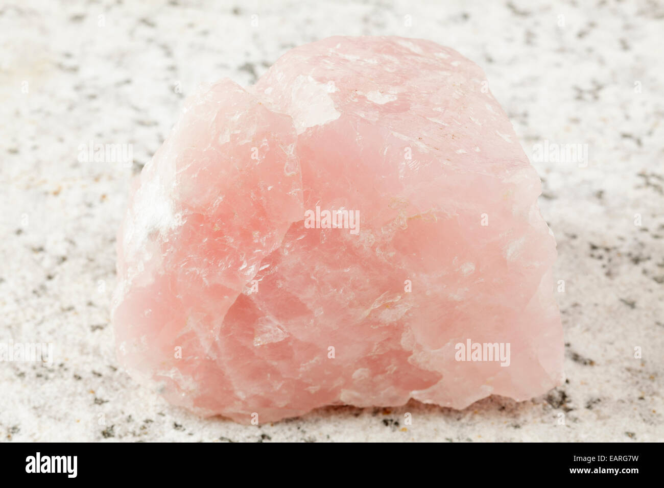 Rose quartz crystal Stock Photo - Alamy