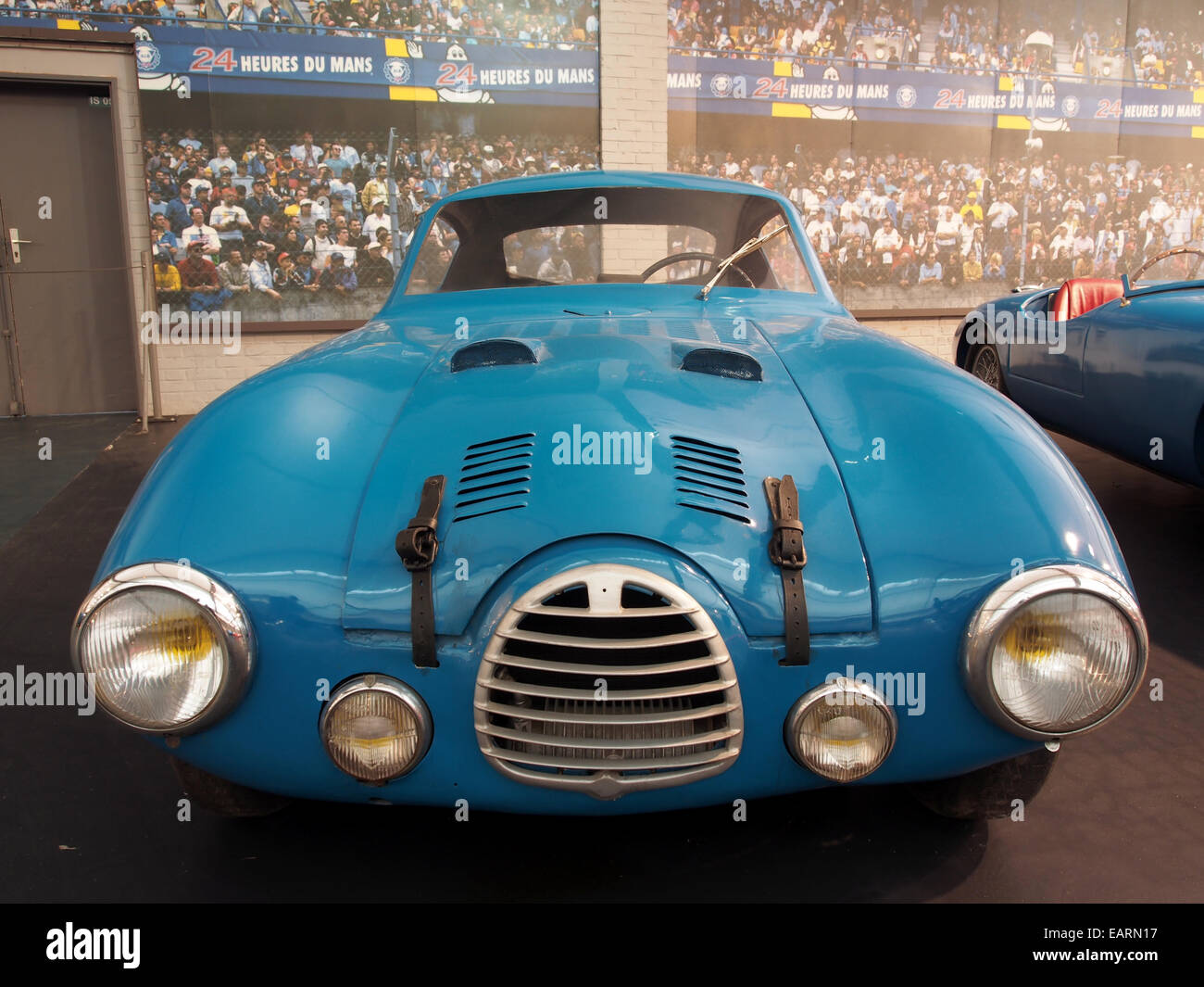 ， 135 hp hi-res stock photography and images - Alamy