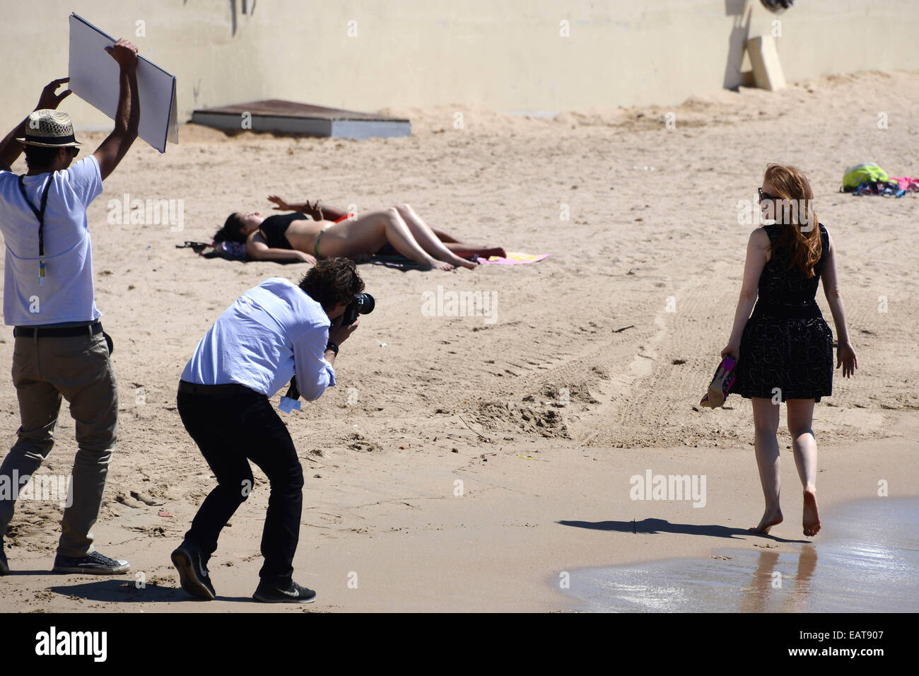 View Jessica Chastain Beach Pics