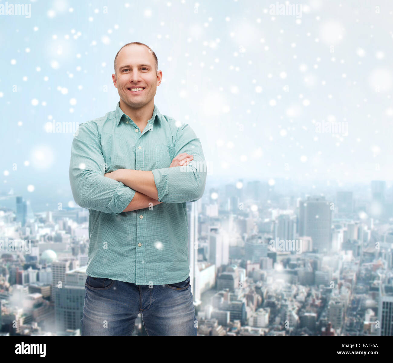 City arms crossed man hi-res stock photography and images - Alamy