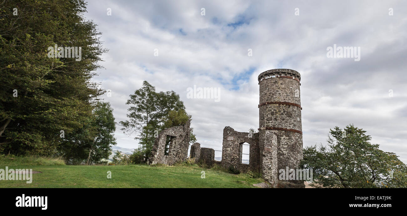 Kinnoull Tower at Perth in Scotland Stock Photo Alamy