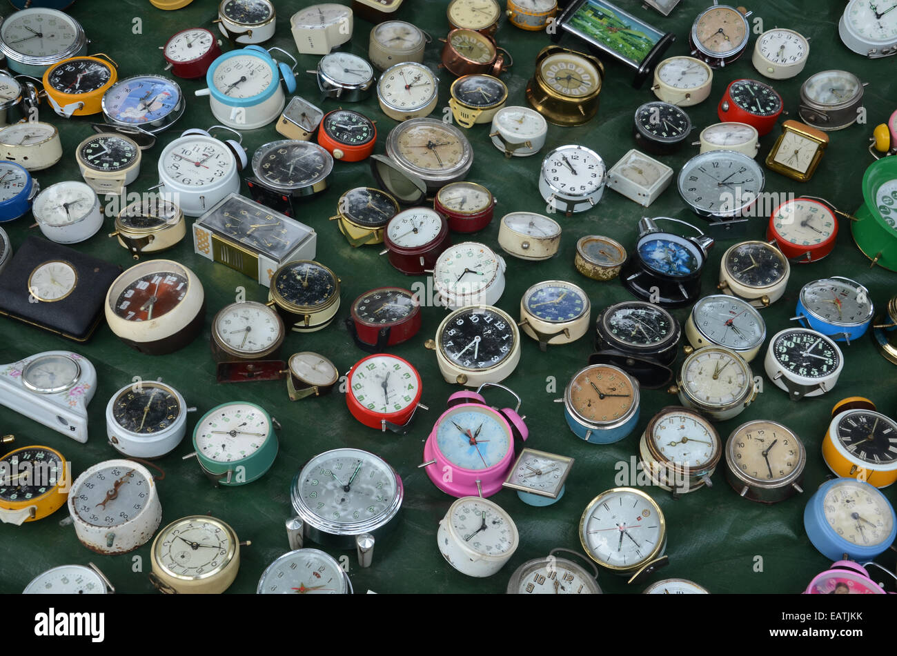 Multiple Clocks Face High Resolution Stock Photography and Images - Alamy