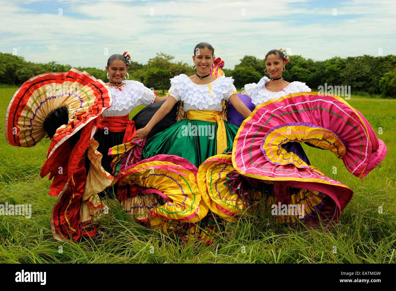 beautiful latinas