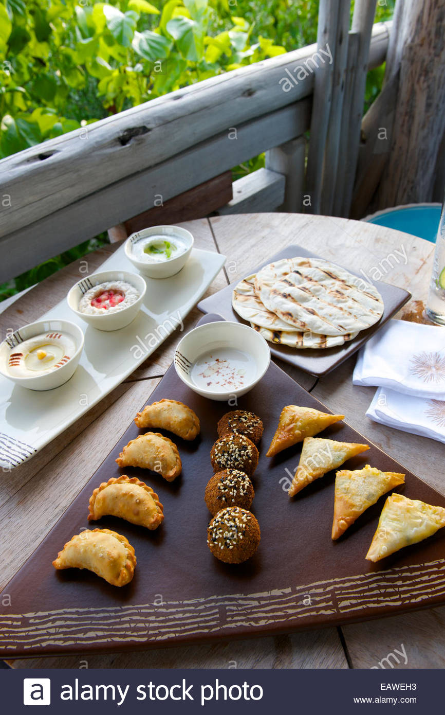 Hummus Baba Ganoush Pita Stock Photos & Hummus Baba Ganoush Pita Stock