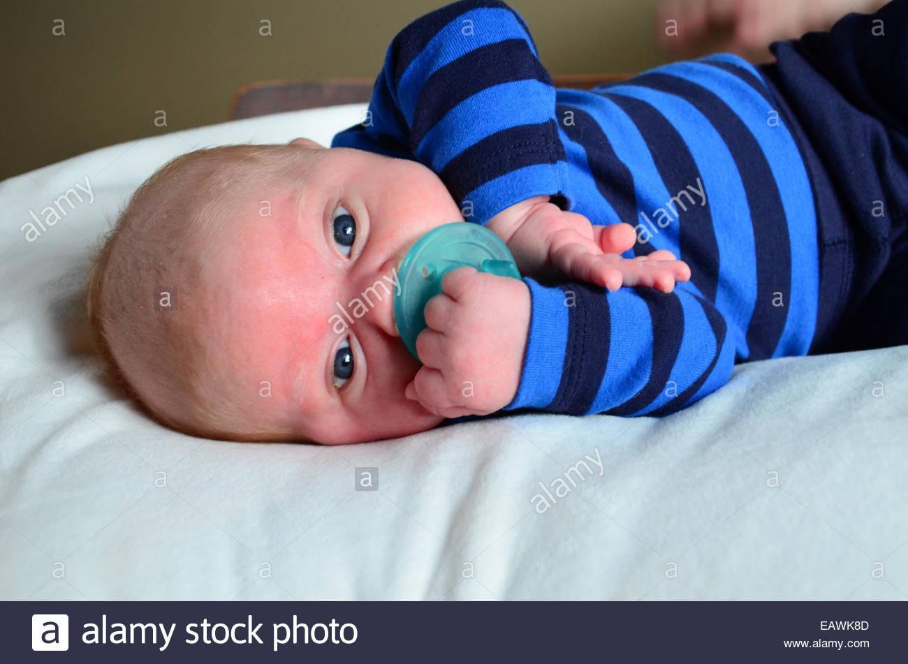 pacifier for 1 month old baby