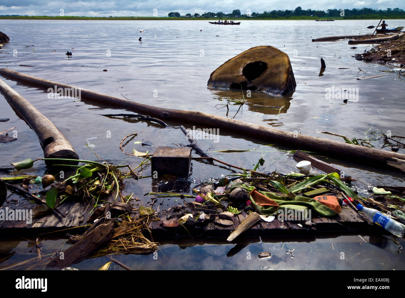 Amazon river bank trash hi-res stock photography and images - Alamy