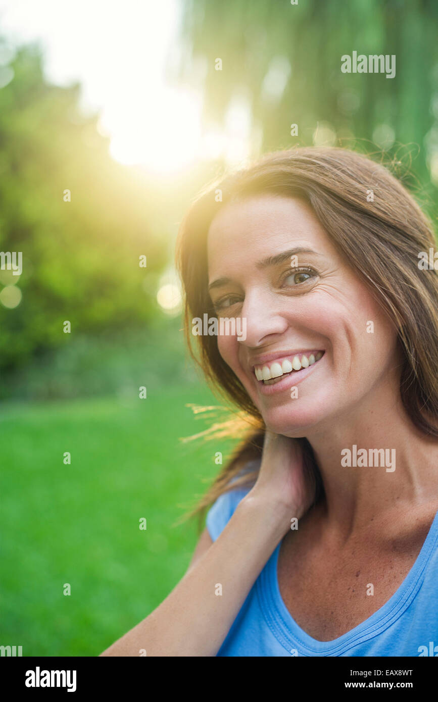 Toothy grins hi-res stock photography and images - Alamy