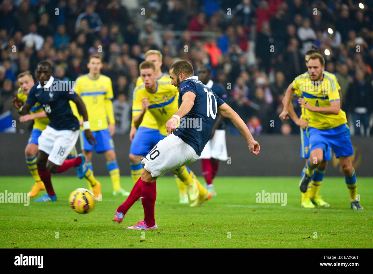 Karim Benzema Penalty Manque 18 11 2014 France Suede Match Stock Photo Alamy