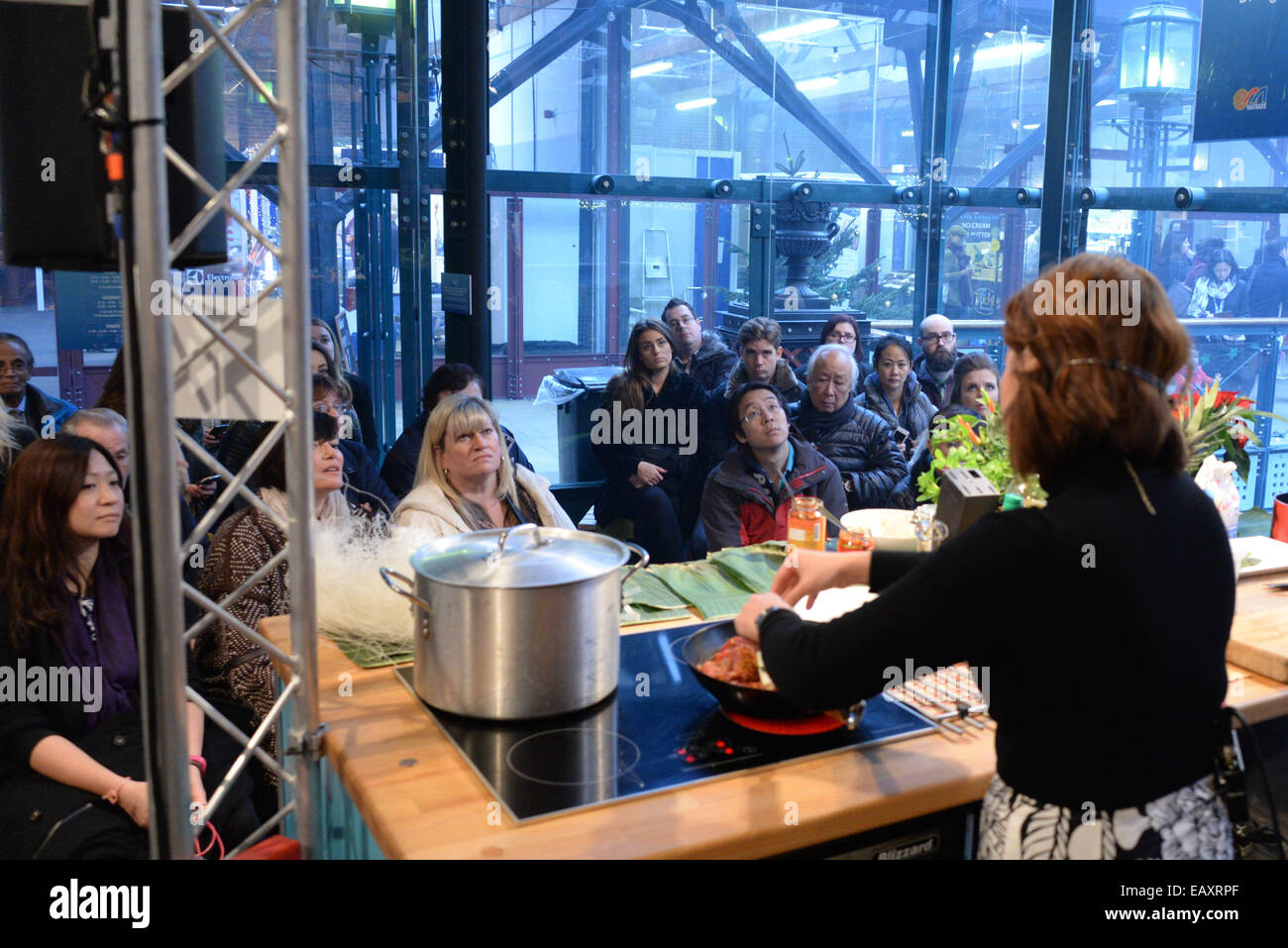 Ping Masterchef The dock kitchen london hi-res stock photography and images - Alamy