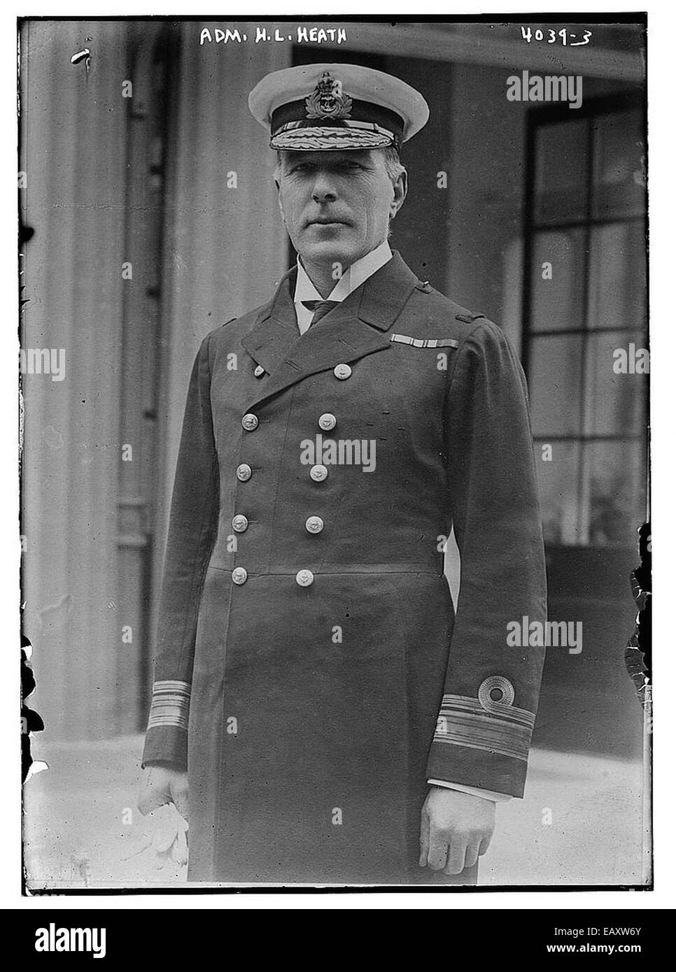 Historical military officer hi-res stock photography and images - Alamy