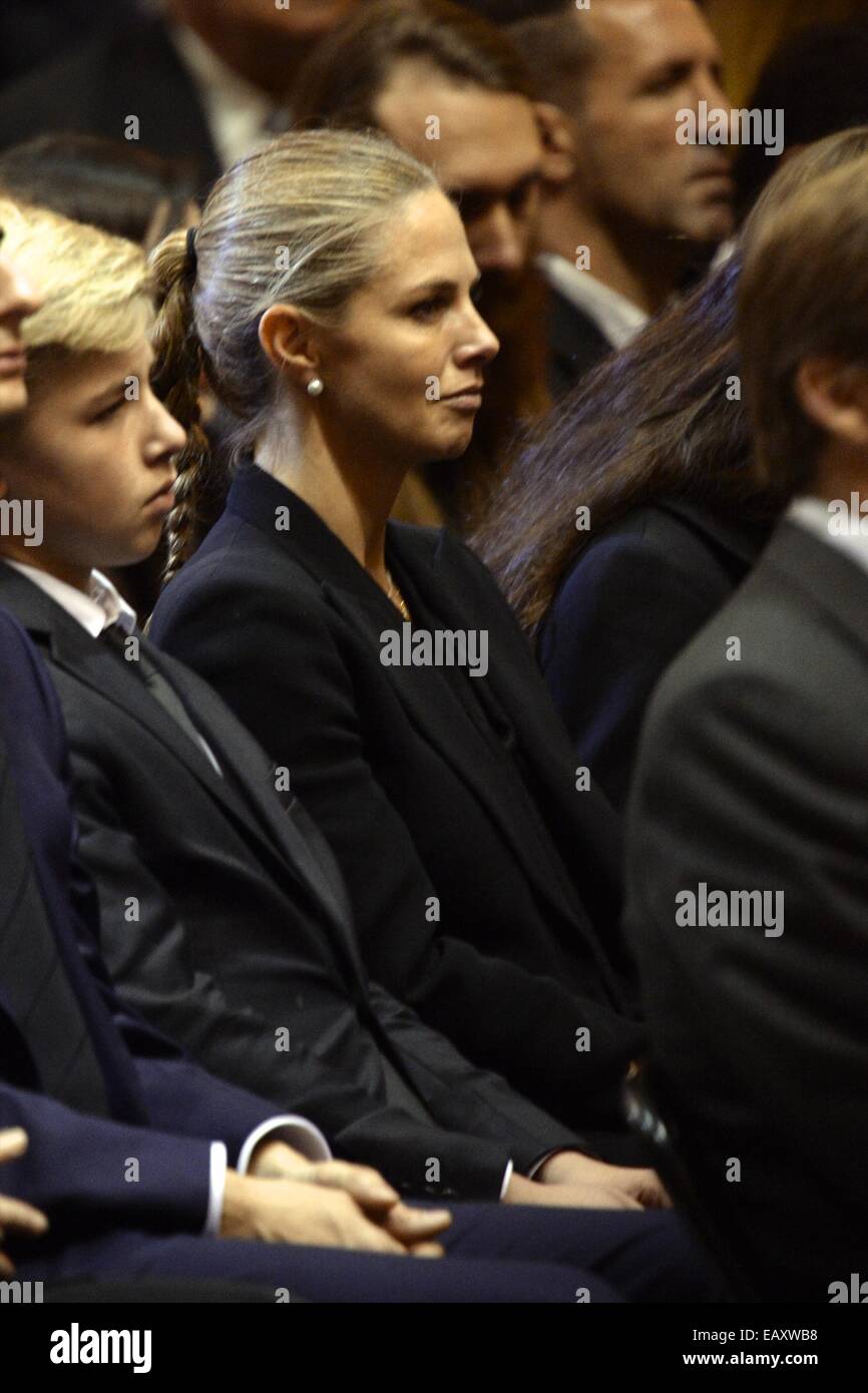 Madrid, Spain. 21st Nov, 2014. Genoveva Casanova attend the Funeral Service for Spain's Duchess of Alba at the Sevilla's Cathedral on November 21, 2014 in Seville, Spain.Maria del Rosario Cayetana Fitz-James-Stuart, Duchess of Alba, 88-year-old with more titles than any other aristocrat in the world has died at home in Seville after a short illness. Credit:  Jack Abuin/ZUMA Wire/Alamy Live News Stock Photo