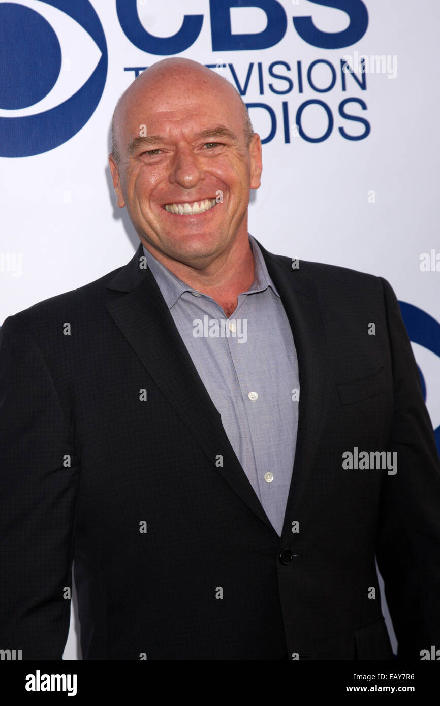 CBS Television Studios 'SUMMER SOIREE' at The London Hotel in West Hollywood - Arrivals  Featuring: Dean Norris Where: West Hollywood, California, United States When: 19 May 2014 Stock Photo
