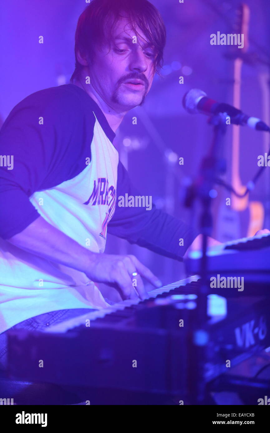 The Victoria Warehouse, Manchester, UK. 21st Nov, 2014.The Travelling Band performing on the Second Stage during the first day of The Whisky Sessions Festival at the Victoria Warehouse, Manchester Credit:  Simon Newbury/Alamy Live News Stock Photo