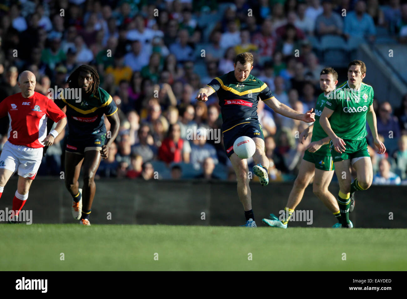 Paterson Stadium, Perth, Australia. 22nd Nov, 2014. International Rules Series Gaelic football Perth, game 1, Australia versus Ireland, Steve Johnson has a shot at goal. Credit:  Action Plus Sports/Alamy Live News Stock Photo