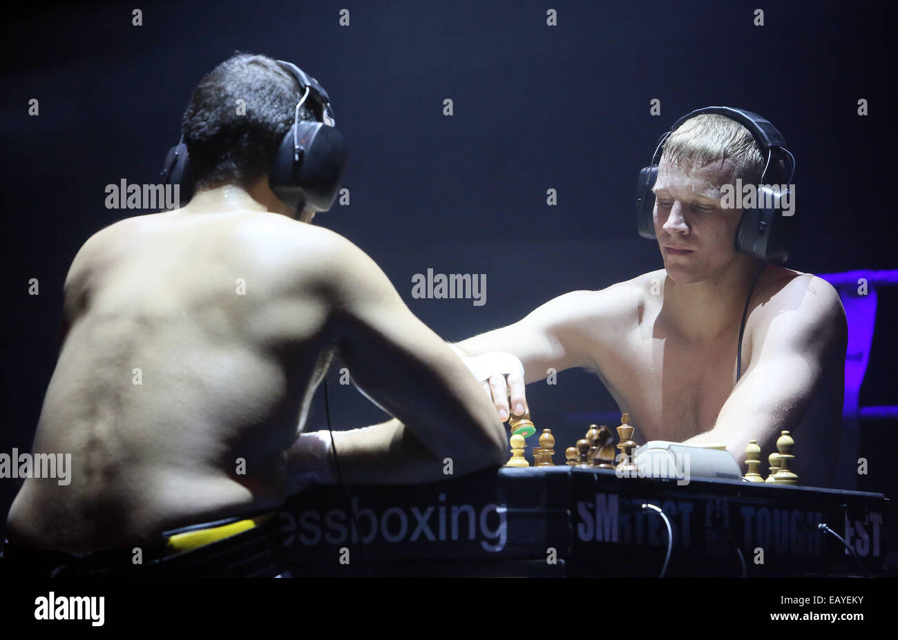 Chess boxing championship hi-res stock photography and images - Alamy