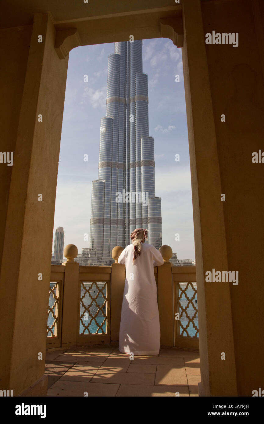 Emirates tower hi-res stock photography and images - Alamy
