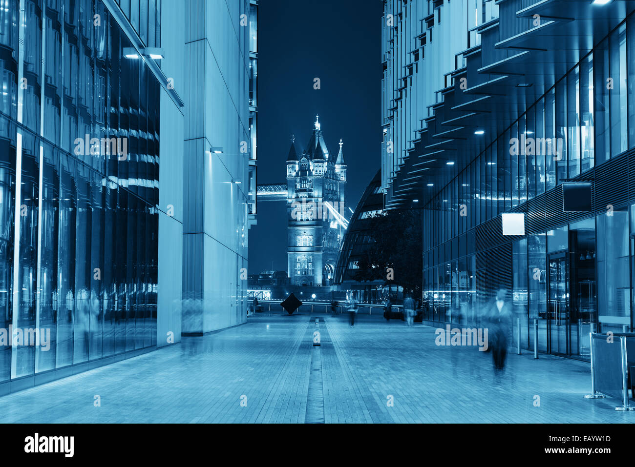 Historical london night street hi-res stock photography and images - Alamy