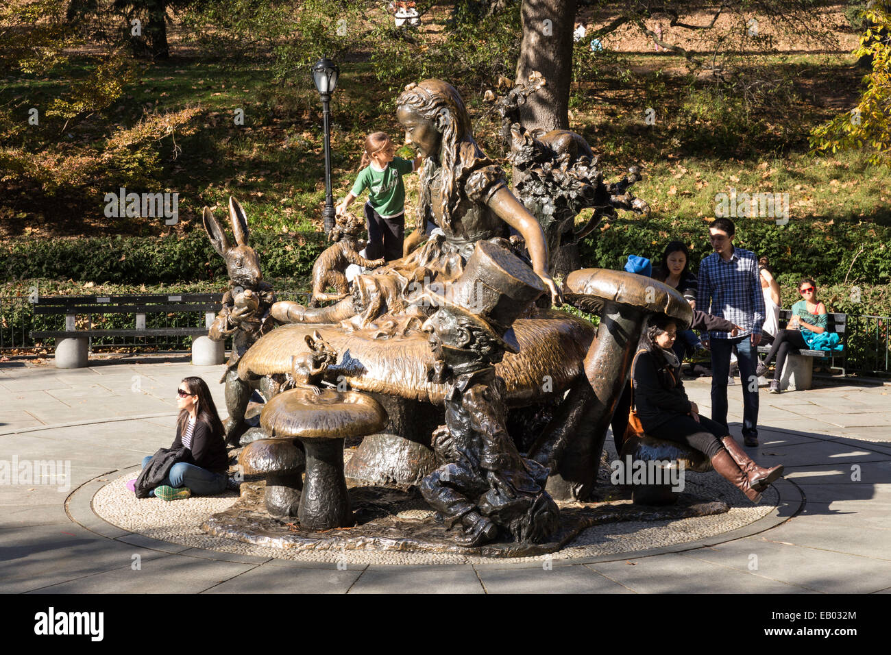 Alice in Wonderland Sculpture, Central Park, NYC Stock Photo Alamy