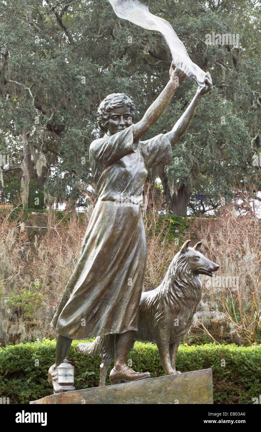 Waving girl statue hires stock photography and images Alamy