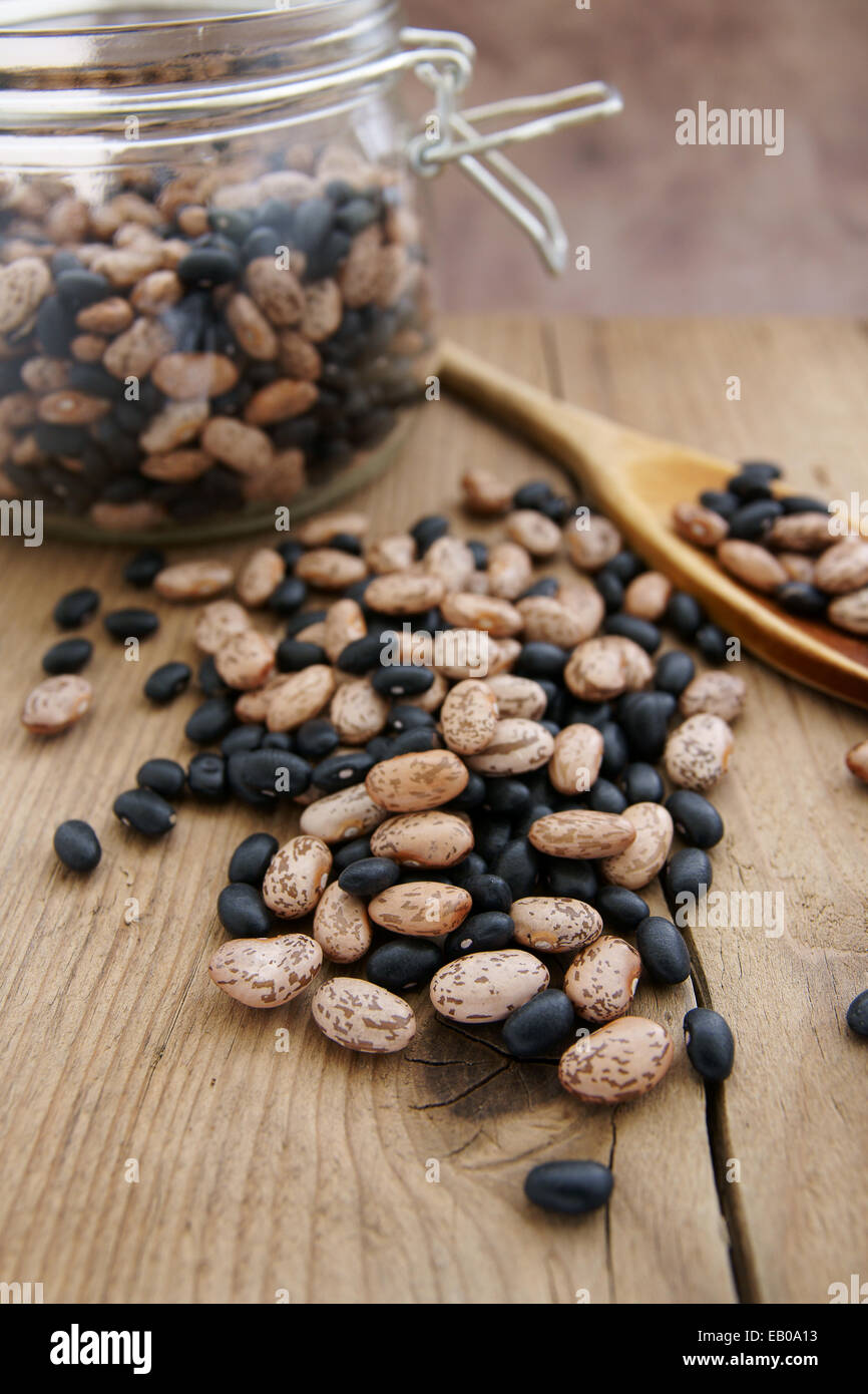 Mixed Pinto and Black Turtle Beans Stock Photo Alamy