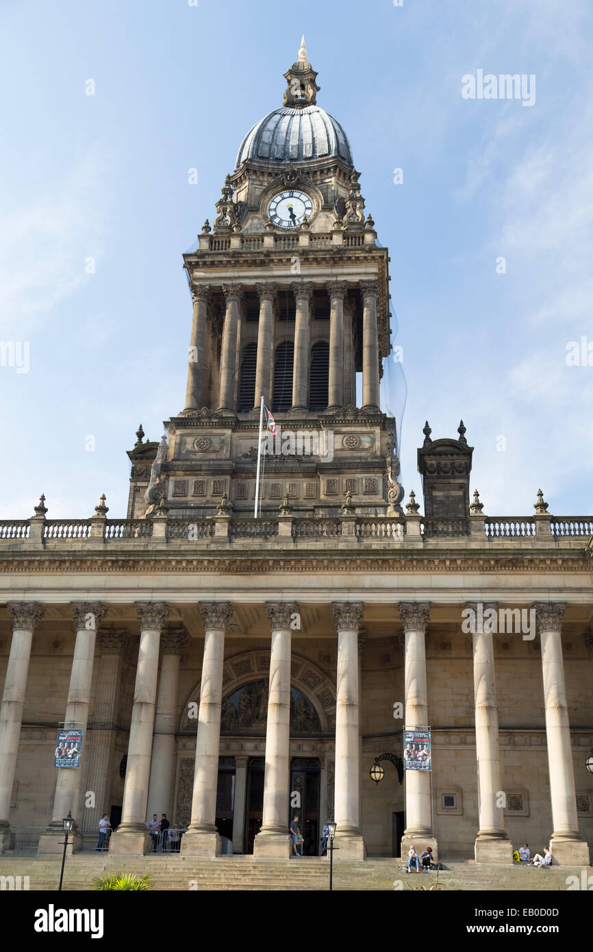 UK, Leeds, Town Hall clock tower Stock Photo Alamy
