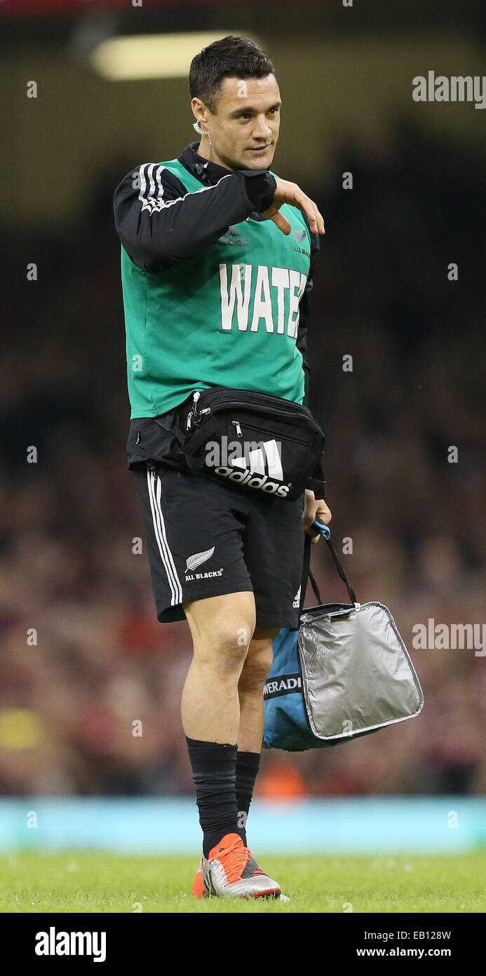 Cardiff, UK. 22nd Nov, 2014. Dan Carter of New Zealand the water boy for the day - Autumn Test Series - Wales vs New Zealand - Millennium Stadium - Cardiff - Wales - 22nd November 2014 - Picture Simon Bellis/Sportimage. © csm/Alamy Live News Stock Photo