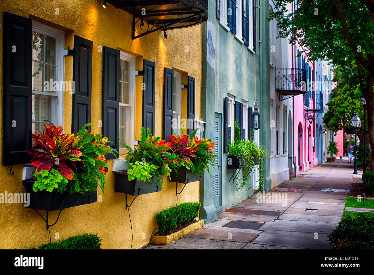 Rainbow row charleston south carolina hires stock photography and