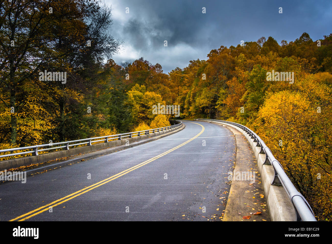 Autumn color and bridge on the Blue Ridge Parkway in North Carolina. Stock Photo
