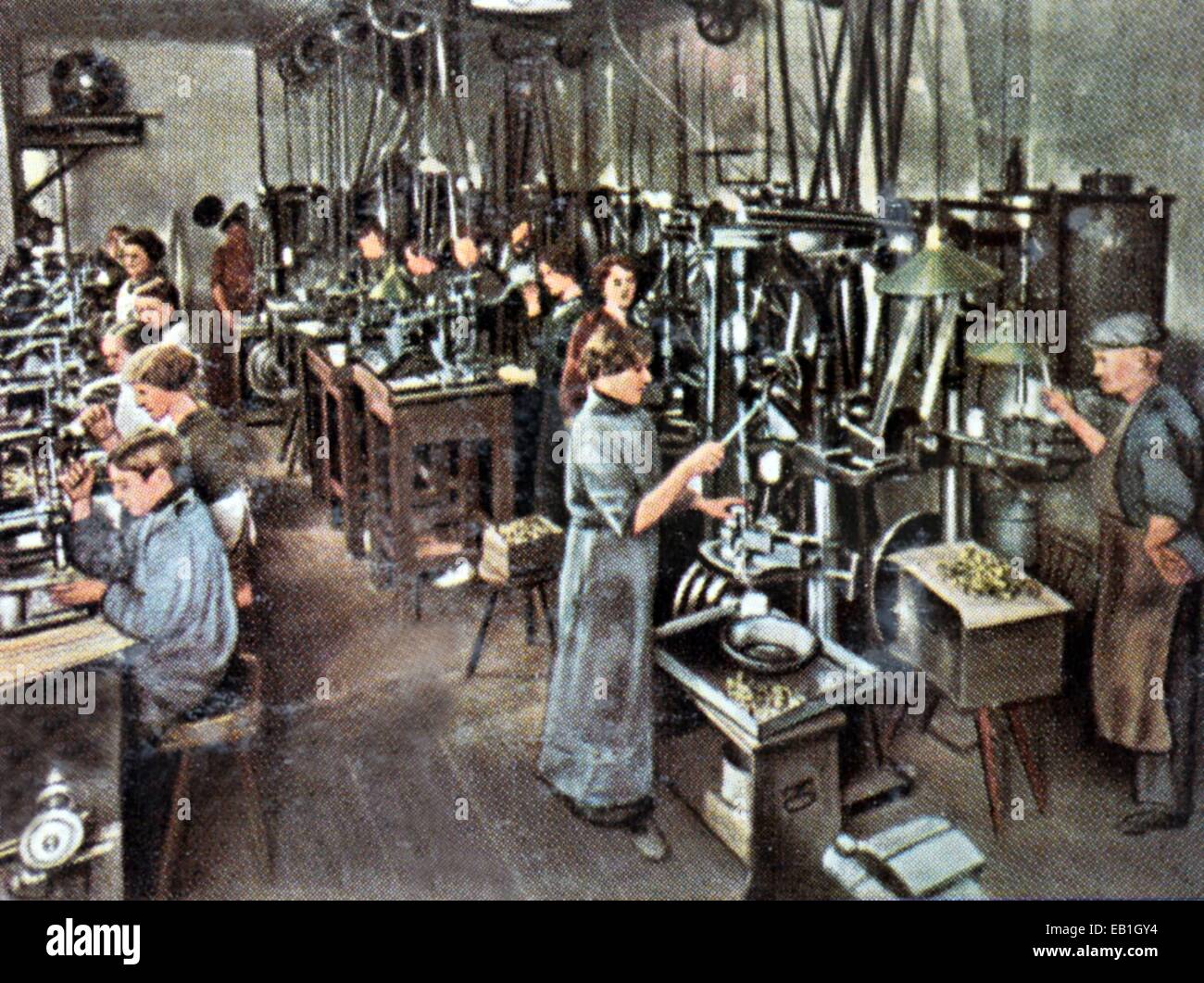 The contemporary colorized German propaganda photo shows German women manufacturing weapons and ammunition, date and location unknown (1914-1918). Photo: Neumann Archive - NO WIRE SERVICE - Stock Photo