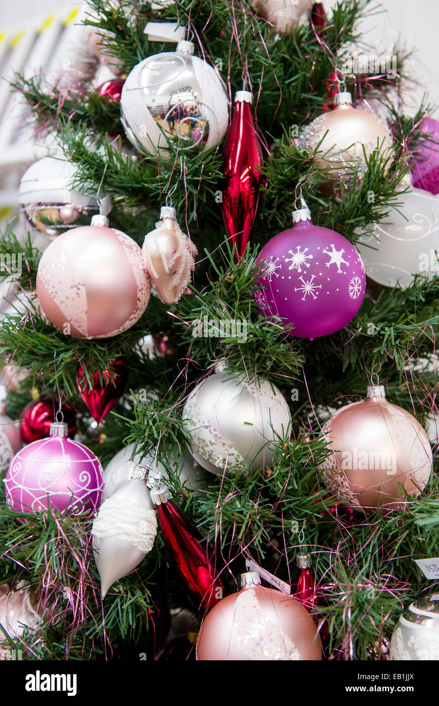Glass ornaments in Vanocni ozdoby (Christmas ornaments) factory, Dvur  Kralove nad Labem, Czech republic, November 20, 2014. Vanocni ozdoby is the  biggest manufacturer of hand-blown and painted glass Christmas tree  ornaments in