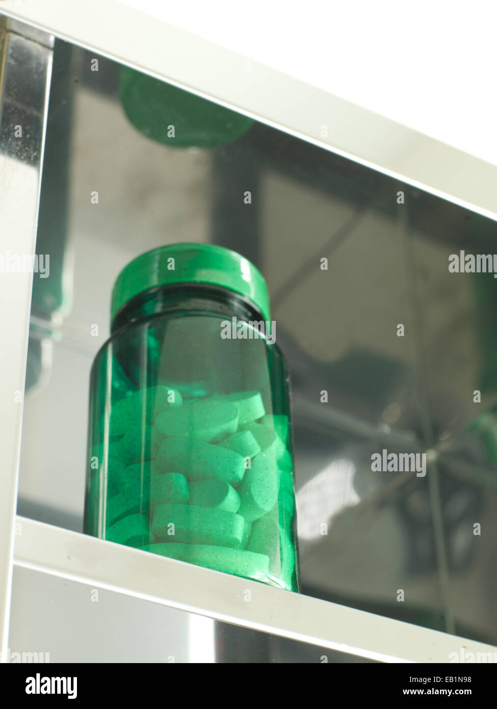 Medicine bathroom hires stock photography and images Alamy