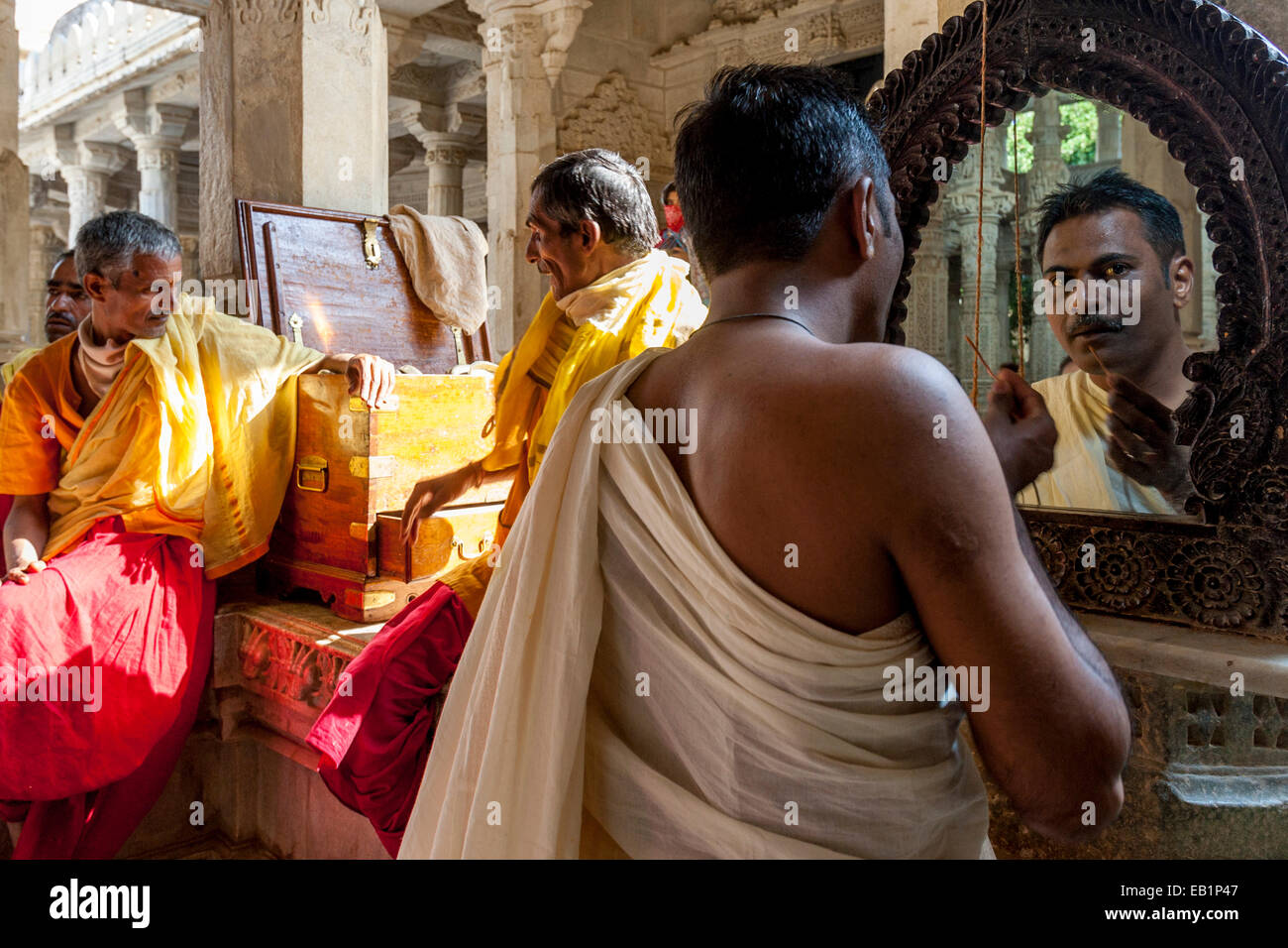 Jain Monks At Ranakpur Jain Temple, Rajasthan, India Stock Photo Alamy