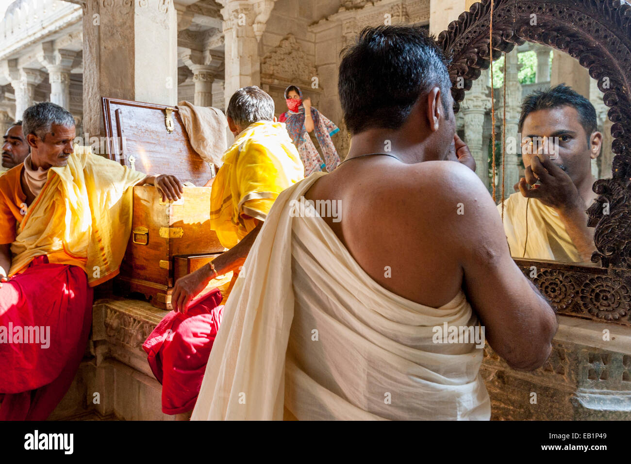 Jain Monks At Ranakpur Jain Temple, Rajasthan, India Stock Photo Alamy