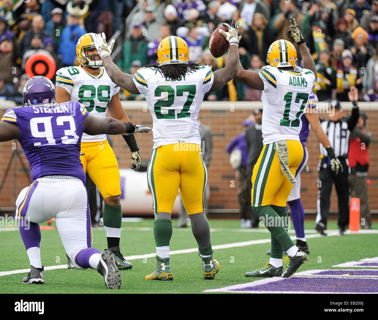 Minneapolis, MN, USA. 23rd Nov, 2014. Green Bay Packers running back Eddie Lacy (27) Green Bay