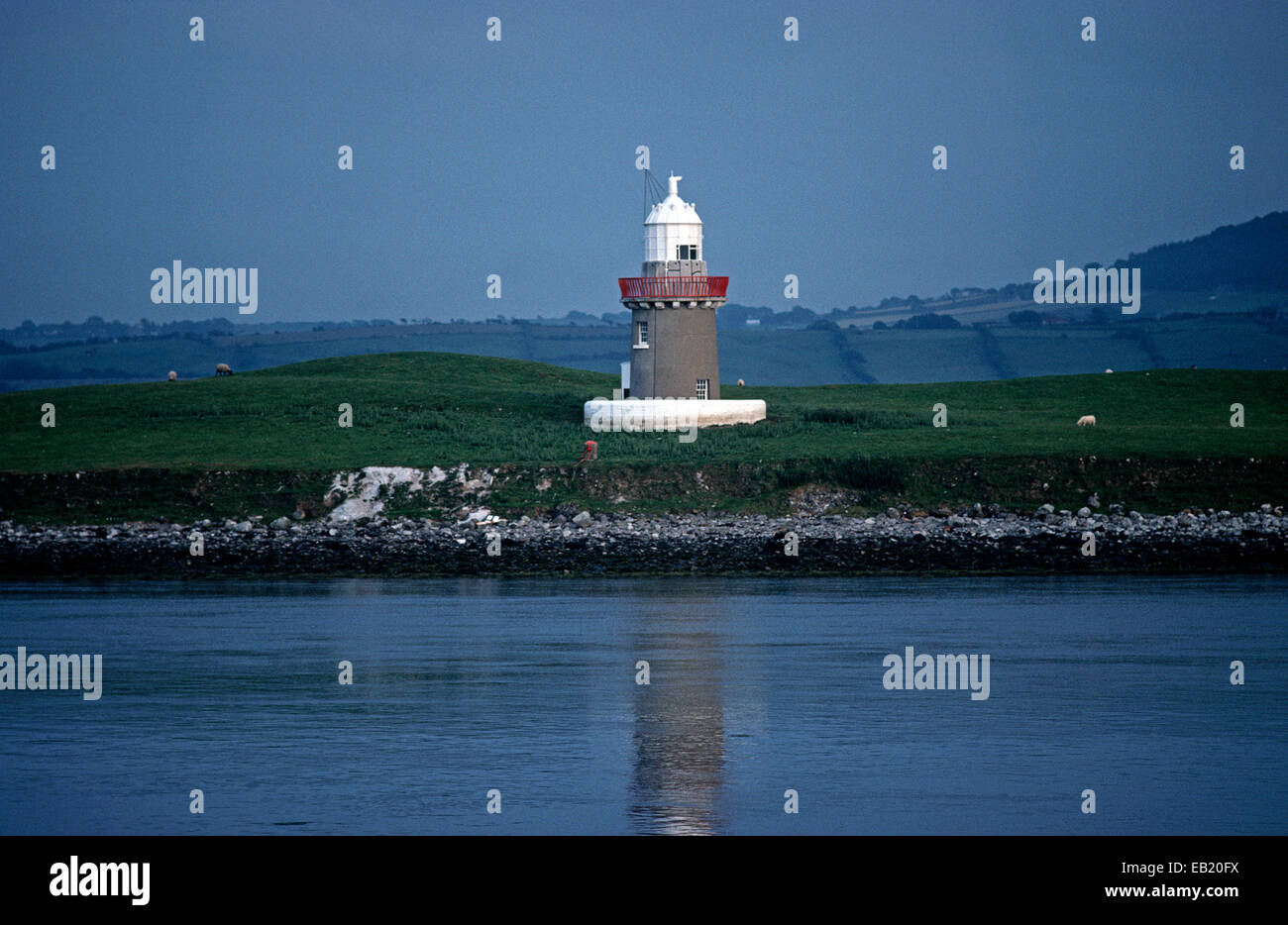 OYSTER ISLAND LIGHTHOUSE, ROSSES POINT, COUNTY SLIGO, IRELAND. ROSSES ...