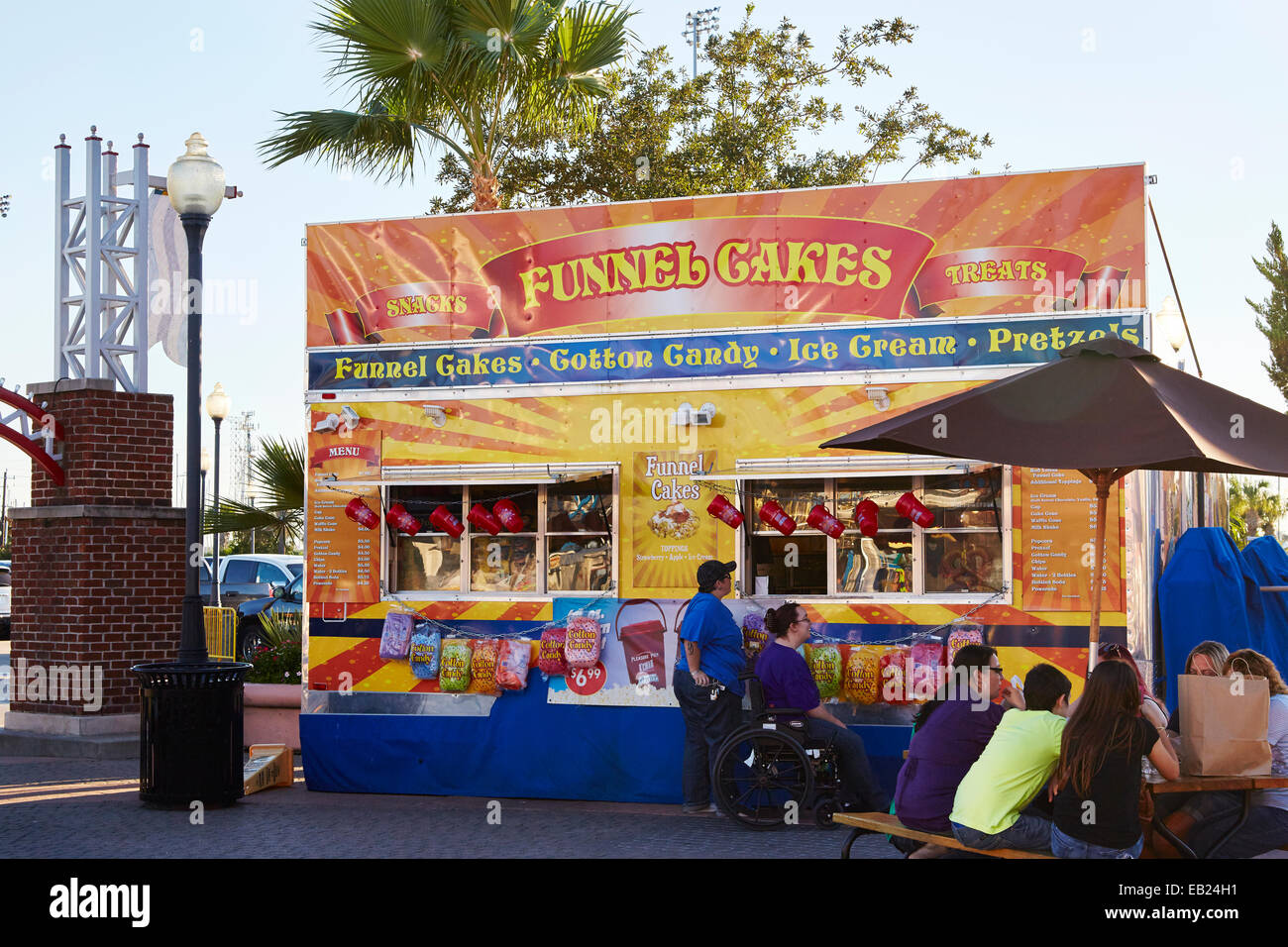 Funnel cake stall, Kemah Boardwalk, Houston, Texas, USA Stock Photo Alamy